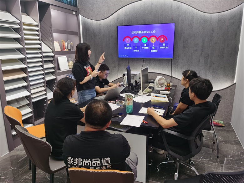 商學院駐店幫扶.jpg 商學院駐店幫扶.jpg